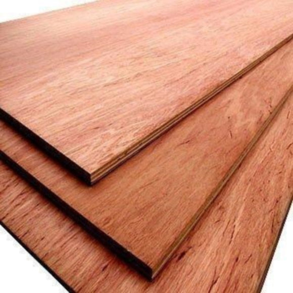 Plywood Hardwood Faced Ce2+ 8' x 4' x 12mm